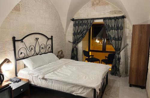 Artuklu Hotel | Petra Şah Konağı