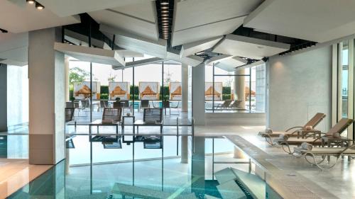 Bakırkoy Hotel | Crowne Plaza Florya Istanbul by IHG