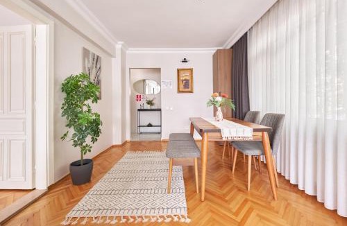 Fenerbahce Apartment | Bagdat Avenue Apartment, Near Kalamis Marina