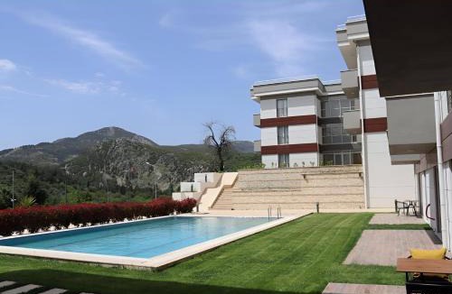 Yunusemre Hotel | LİLYUM HOTEL