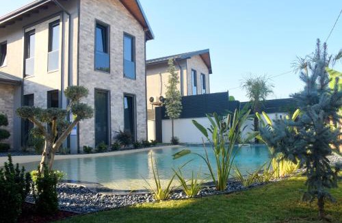 Masukiye Villa | maura beach villas family