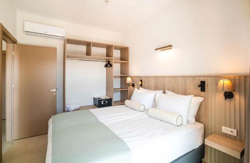 Side Hotel | Victoria Princess Hotel
