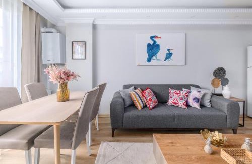 Sisli Apartment | Newly Built in Sisli Fast WiFi Elevator