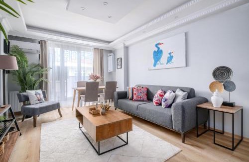 Sisli Apartment | Newly Built in Sisli Fast WiFi Elevator