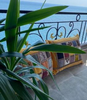 Akcaabat Apartment | My White Residence