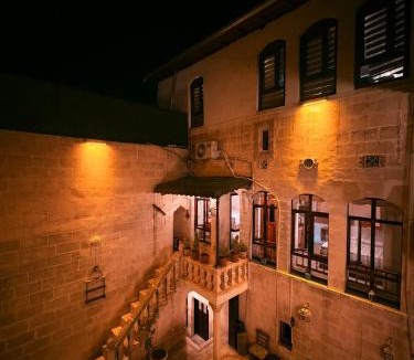 Eyyubiye House | Toprak Konak