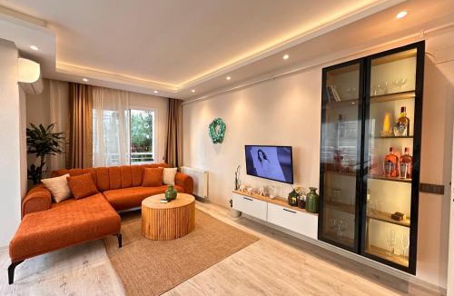 Palmiye Mahallesi Apartment | Marinaya 5 dakika uzaklıkta