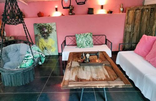 Soke House | BayKus Guesthouse-Konukevi