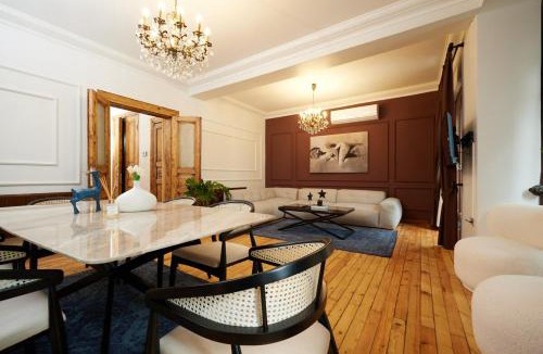 Taksim Apartment | Spacious 2BR w AC Lift in Taksim - Kurabiye D2