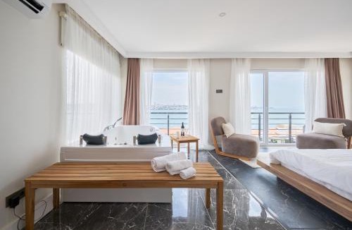 Kabatas Apartment | Modern Bosphorus View Apartments