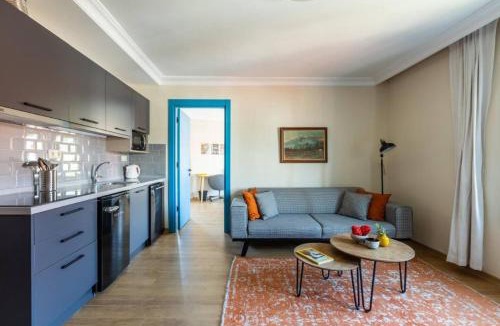 Ortakoy Apartment | Gorgeous Airy 2BD2Bath Bosphorus Views! #358