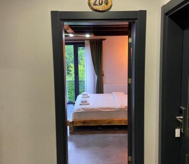 Camlihemsin Hotel | Vadi Taş Konak