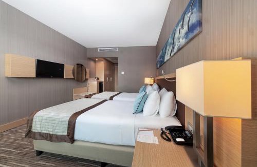 Ust Bostanci Hotel | Park Dedeman Bostanci Hotel