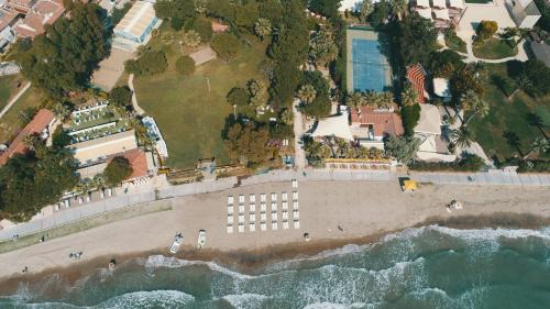 Kusadasi Resort | Batıhan Beach Resort & Spa