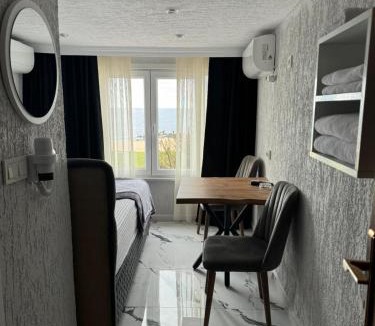 Karaburun Koyu Hotel | İdeal Butik Otel