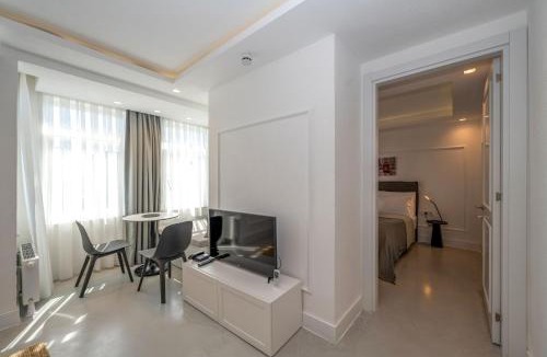 Gumussuyu Mahallesi Hotel | Juno Hotel Taksim