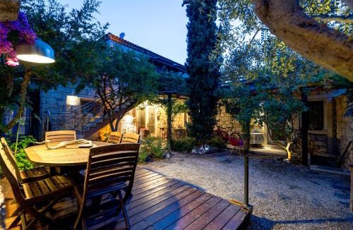 Hacımemis Hotel | Sakin Ev