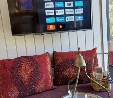 Urla Ski Chalet | Defneland Daphne