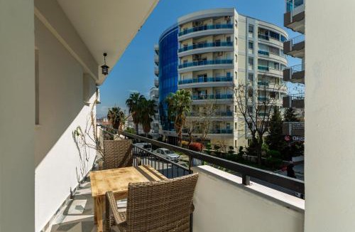 Balcova Hotel | 8 Rooms House