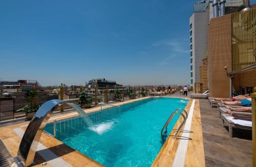 Asmali Mescit Hotel | Ramada By Wyndham Istanbul Pera