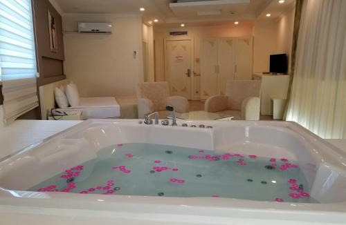 Cenger Resort | Crystal Admiral Aqua Collection - Ultimate All Inclusive