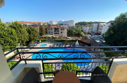 Side Apartment | Melissa Garden Apart Hotel
