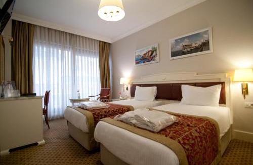 Gumussuyu Mahallesi Hotel | Taksim Metropark Hotel