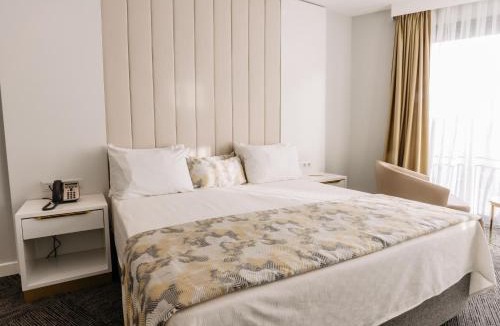 Sapanca Hotel | Özkum Park Otel