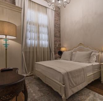 Mithatpasa Hotel | Cunda Callisto Despot Evi 12 Yaş ve Üzeri
