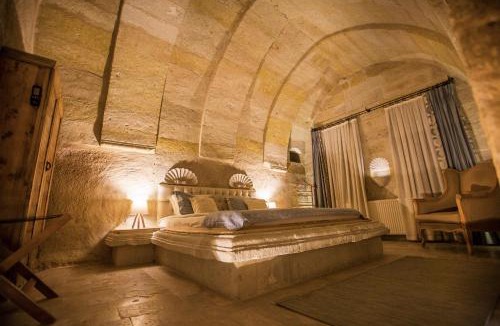 Cavusin Hotel | Azure Cave Suites - Cappadocia