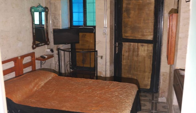 Lütfü Bey Konağı