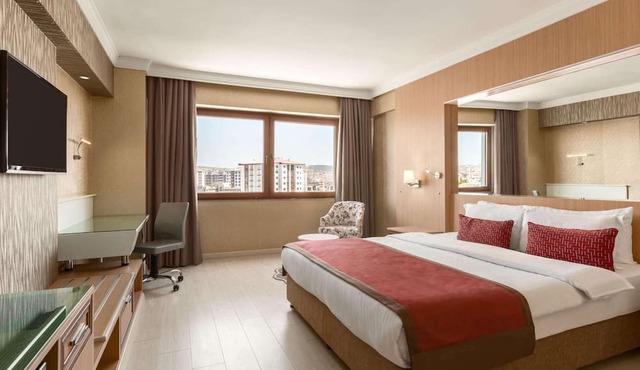 Ramada by Wyndham Usak