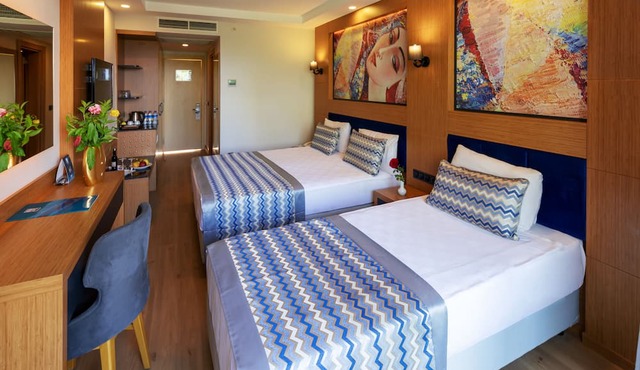 Sealife Buket Resort & Beach Hotel – All Inclusive