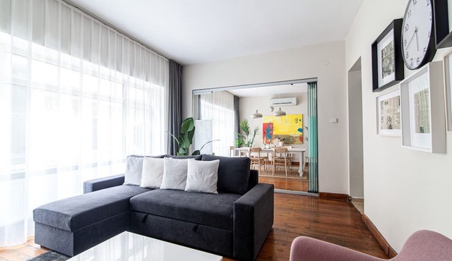 Sleek Flat within Walking Distance to Pera Museum in Istanbul