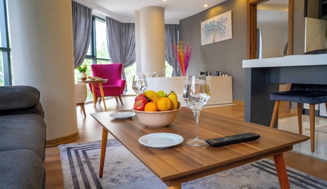 Parla Suite Hotel