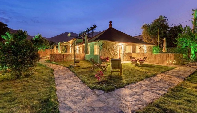 Cozy Bedroom, Livingroom and Fully Equipped Kitchen 10 minutes walking to Beach in Antalya