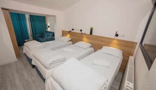 Blue Topas Otel