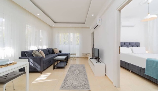 Furnished Flat with Shared Pool in Belek, Antalya in Antalya