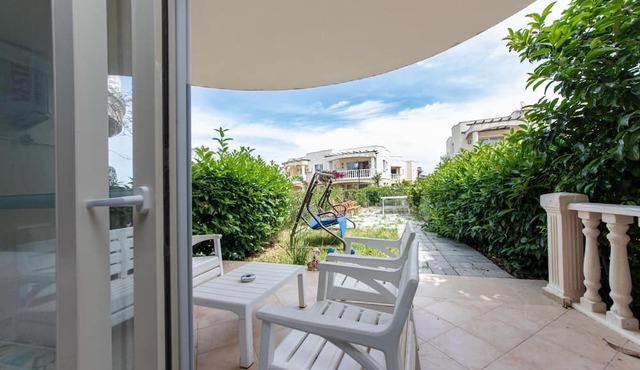 Private House with Pool and Garden in Mugla