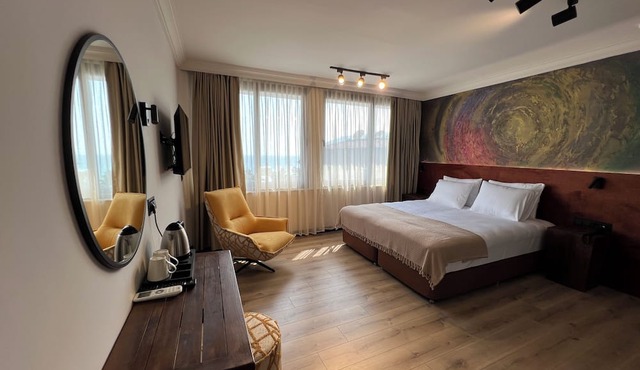 Oji Boutique Hotel