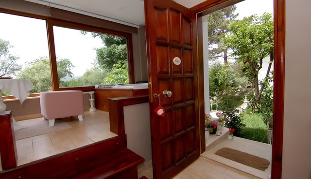 Beyaz Ev Agva - Adults Only