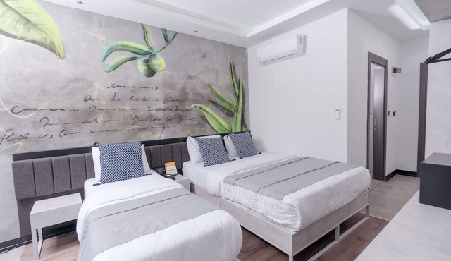 Melanj Airport Hotel