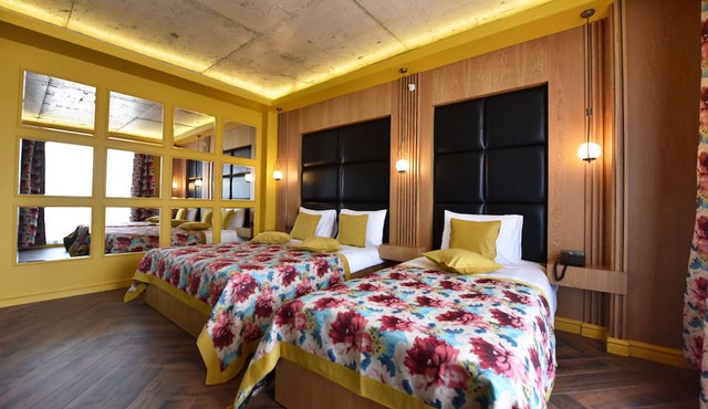 Bayberd Hotel
