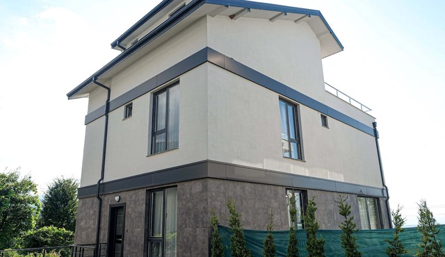 Aileena Hotel & Villas