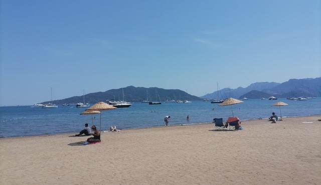 Sea view flat in Marmaris center,1 minute to beach for family in Mugla