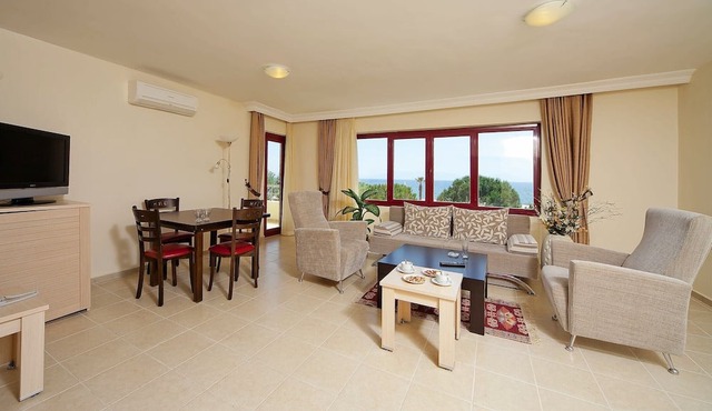 Grand Sahins Gumuldur Resort