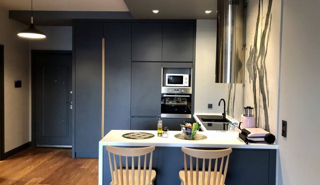 Luxury apartment- Pool, Parking & Gym in Beyoglu in Beyoglu