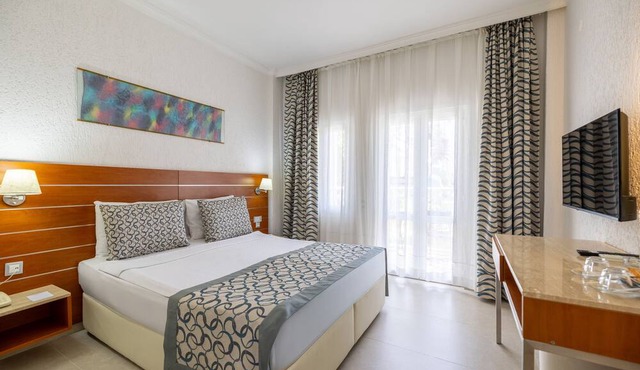 Petunya Beach Resort - All Inclusive