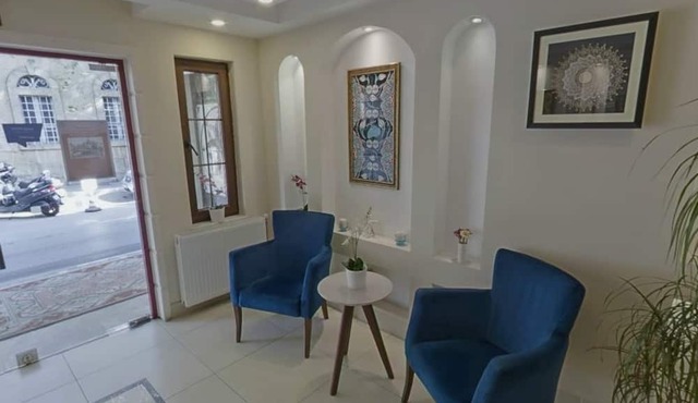 Apameia Hotel