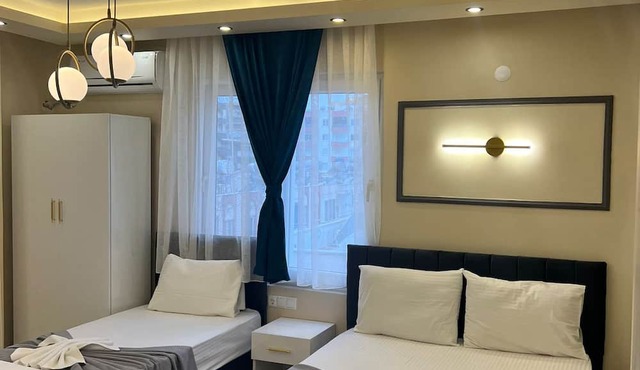 Almir Hotel